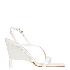 Chic White Wedge Sandals